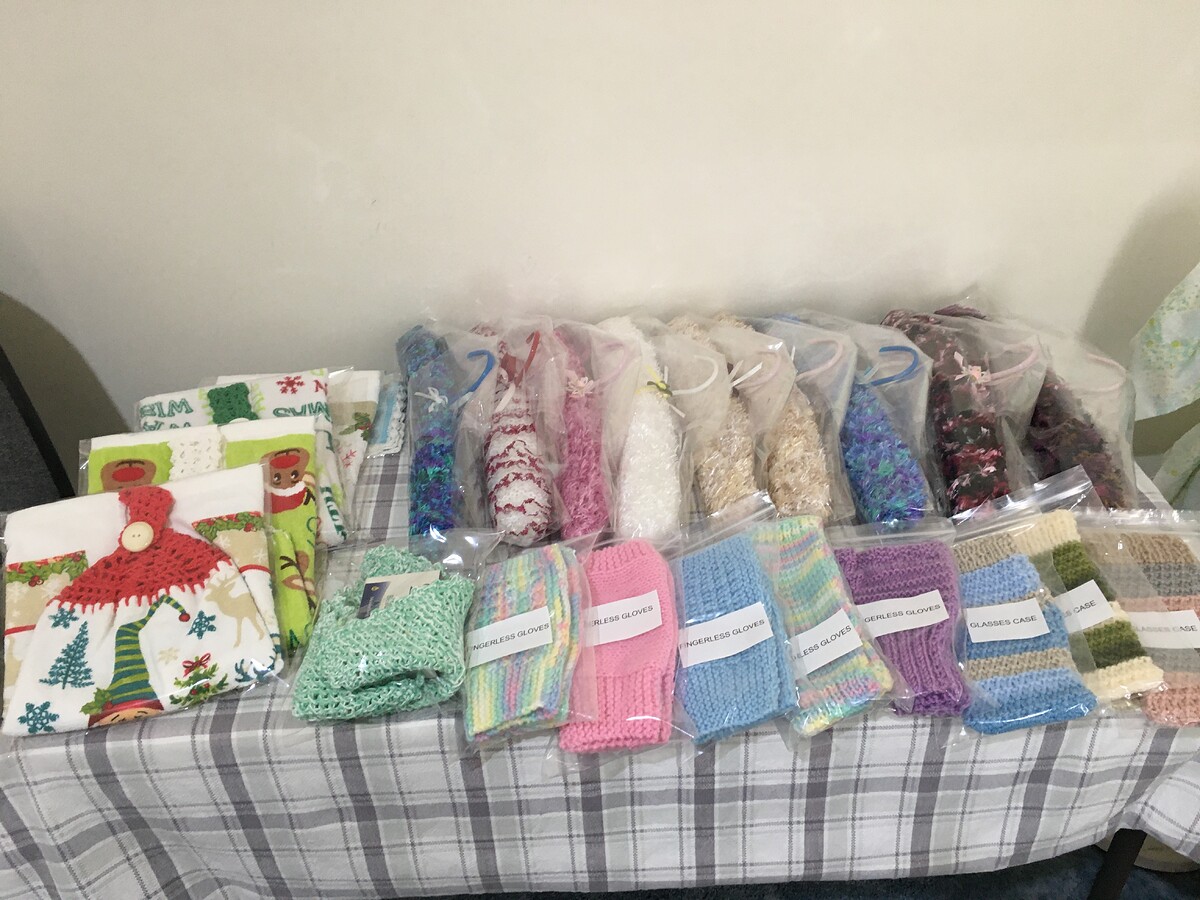 knitted etc War Widows Christmas 2022